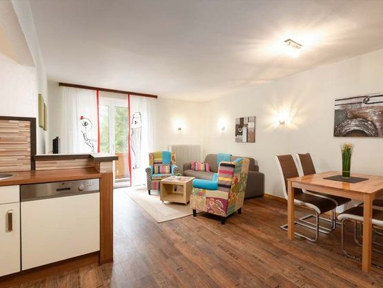 Studio mit Balkon